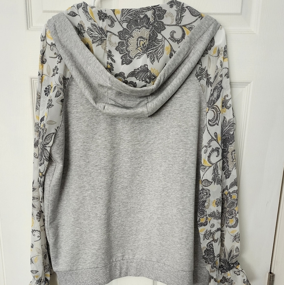 Susan Graver Hoodie - Picture 2 of 7